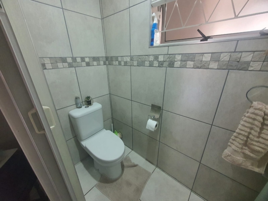 To Let 2 Bedroom Property for Rent in Gonubie Eastern Cape